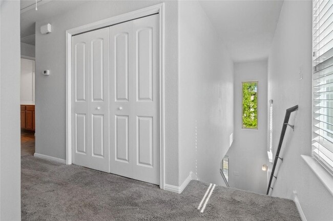 Building Photo - 208 Callahan Ln