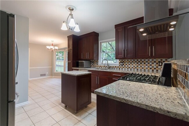 Building Photo - 1317 Witham Dr