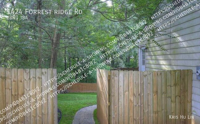 Building Photo - 2 bed/2 Bath with full basement & Den