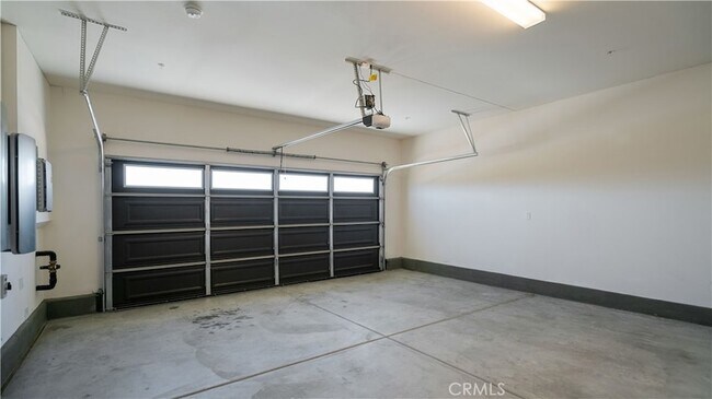 Building Photo - 13925 Mesa View Dr