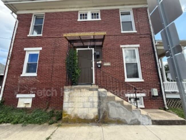 Primary Photo - 143 N Albemarle St