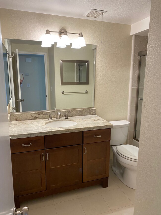 Updated Bathroom - 785 Portwalk Plz