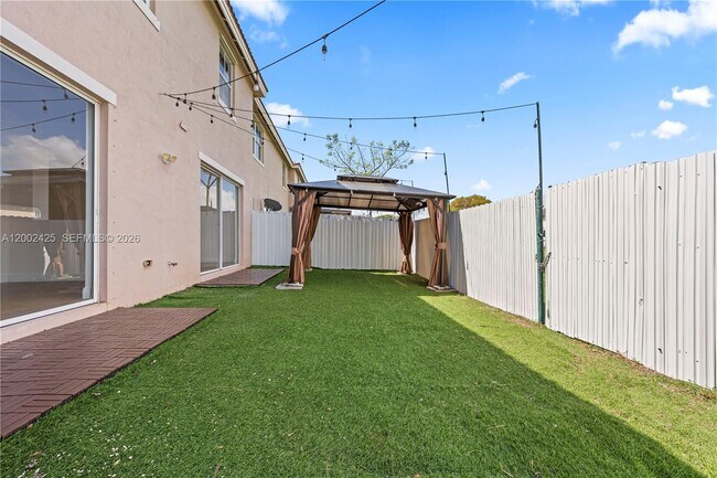 Building Photo - 27460 SW 138th Path