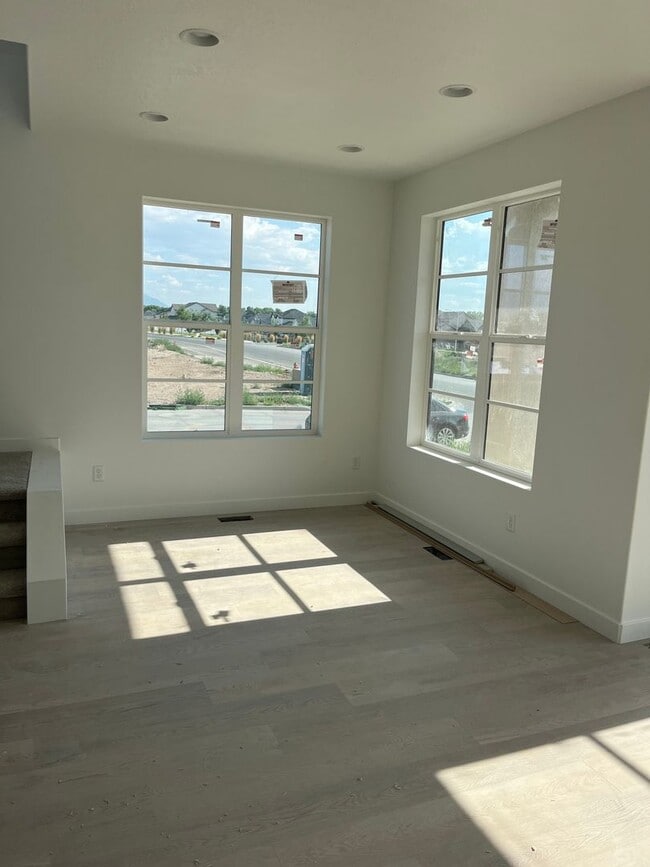 Building Photo - 3348 W 1570 N