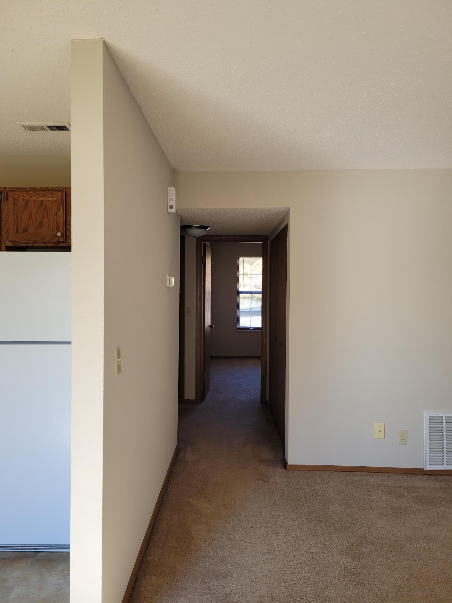 Building Photo - 3 Quail Hollow Ct