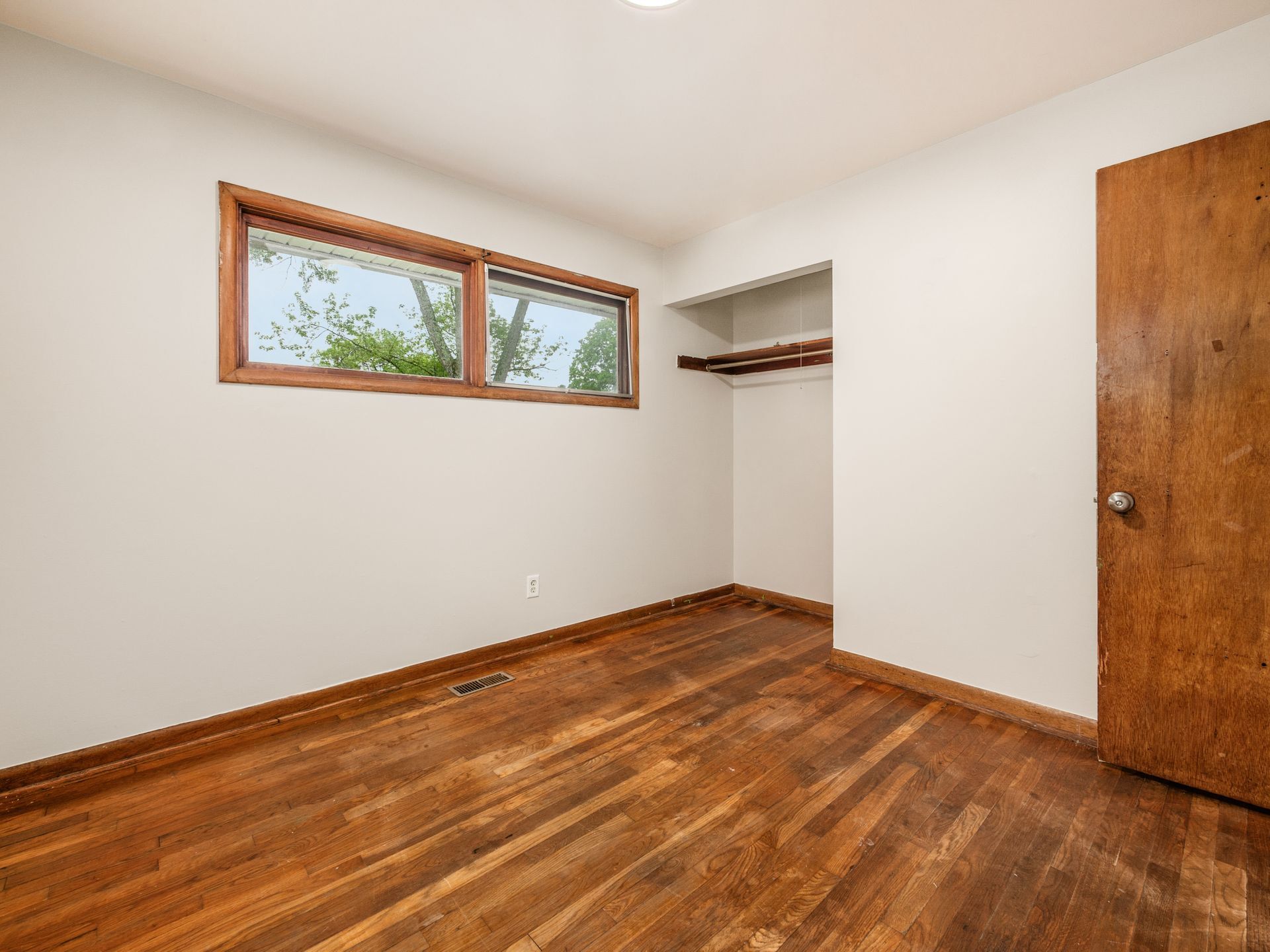 Building Photo - 1684 Ferris Rd