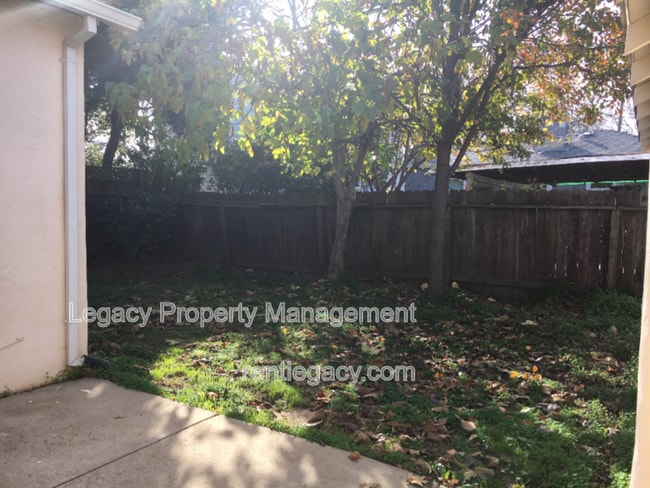 Building Photo - 5340 U St