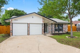 Building Photo - 2506 Carlow Dr