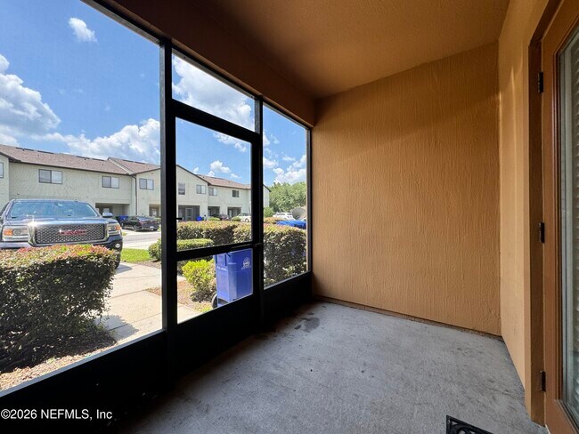 Building Photo - 617 Drake Bay Terrace