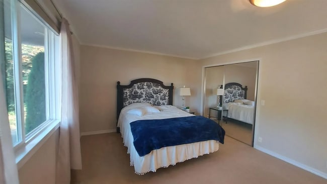Building Photo - Charming Browns Point Home with Garage & B...