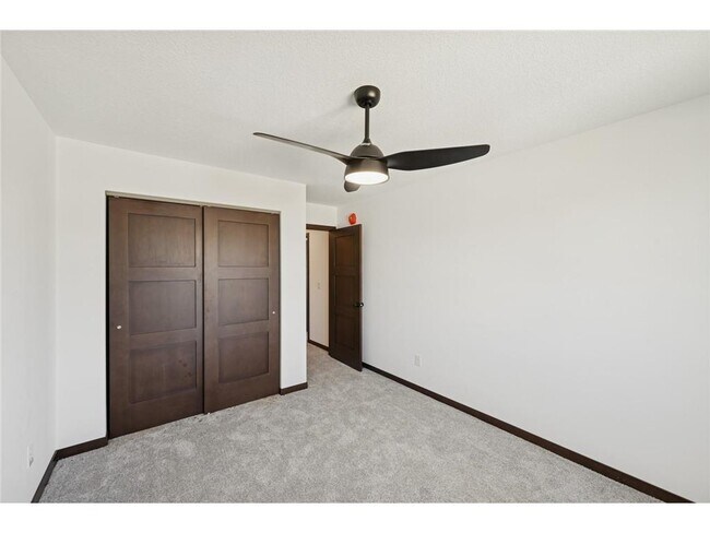 Building Photo - 18061 Walnut Circle