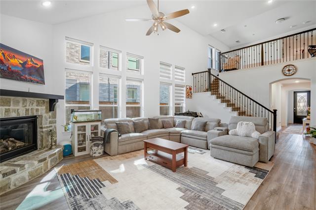 Building Photo - 4424 English Maple Dr