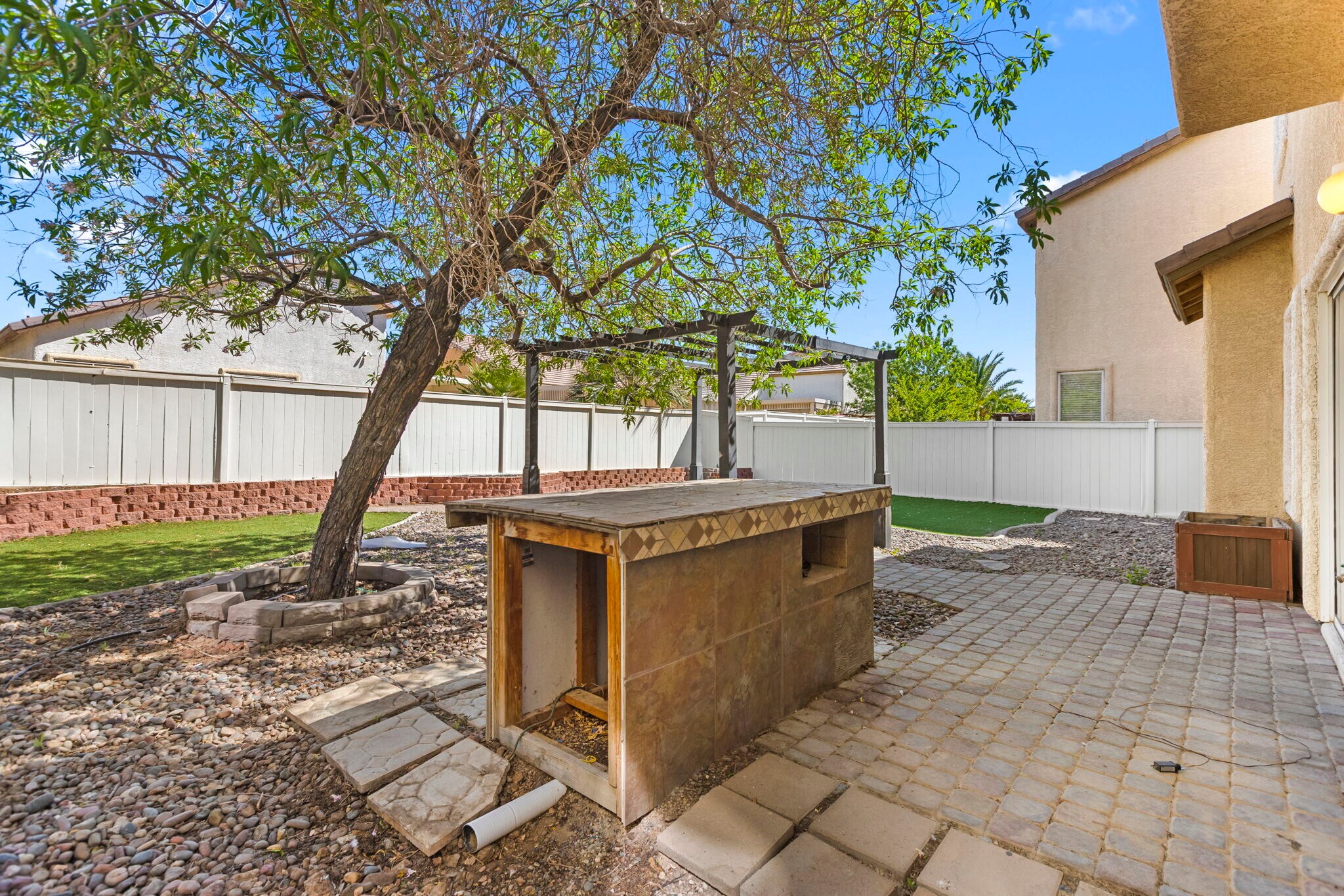 Building Photo - 3936 Red Trumpet Ct