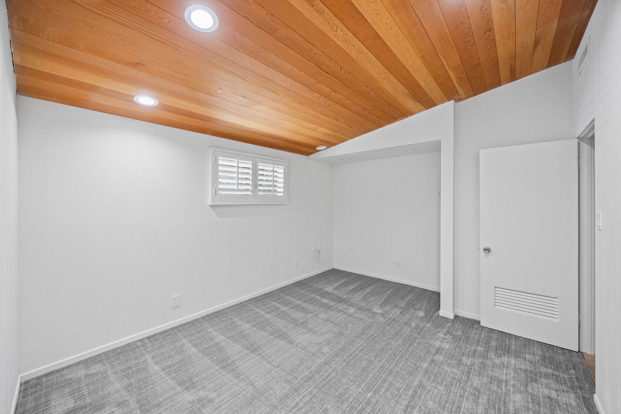 Building Photo - 255 W Camino Buena Vista