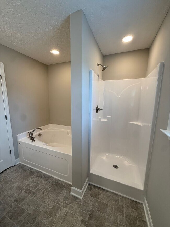 Building Photo - New Construction 3 Bedroom 2 bathroom for Lease