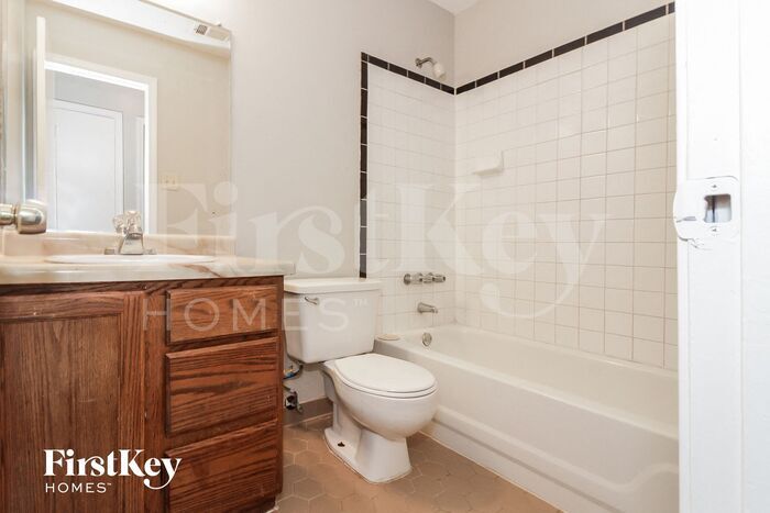 Building Photo - 4375 Burnette Pl