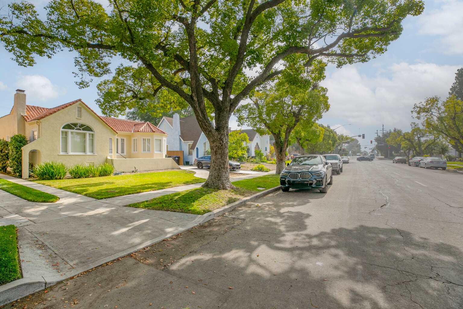 Building Photo - 914 Geneva St