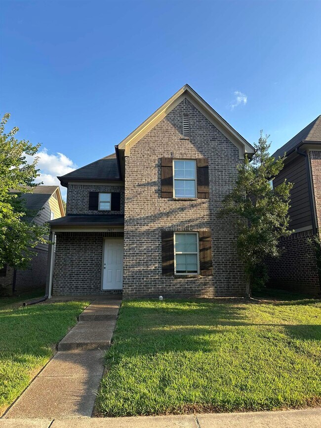 Primary Photo - 7407 Crayton Ridge Dr