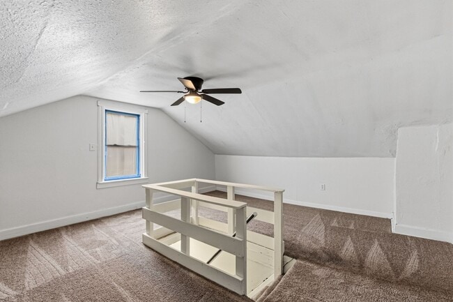 Building Photo - 5206 Lotus Wy