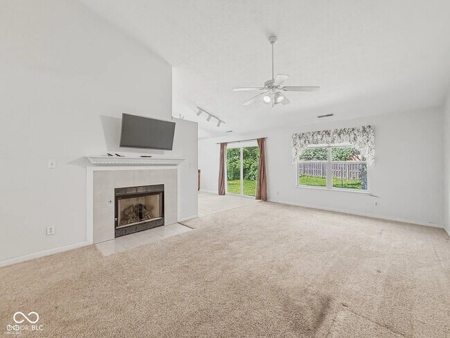 Building Photo - 1266 Auburn Dr