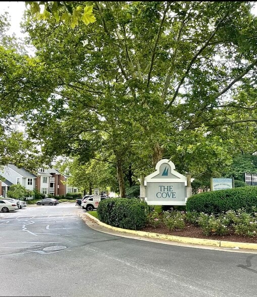 Building Photo - 3152 Anchorway Ct