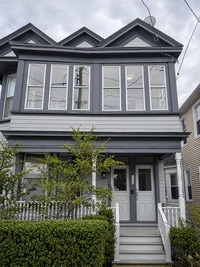 Building Photo - 1030 19th St