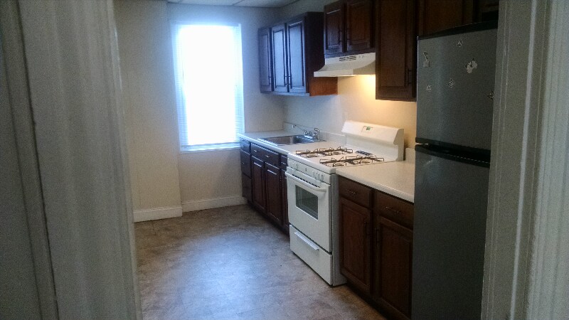 Building Photo - 770 Kohn St