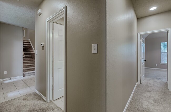 Building Photo - 14918 Pollux Dr