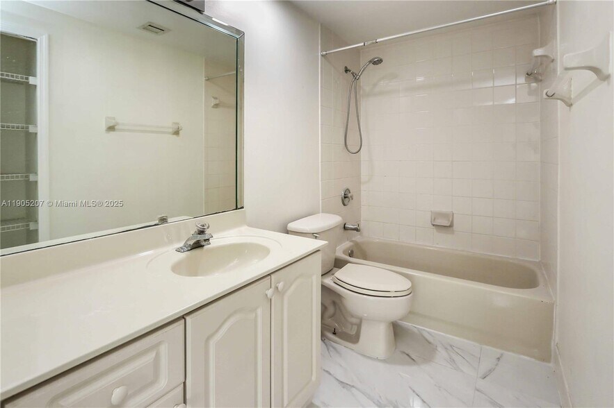 Building Photo - 7085 Nova Dr