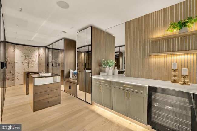 Building Photo - 4913 Sherier Pl NW