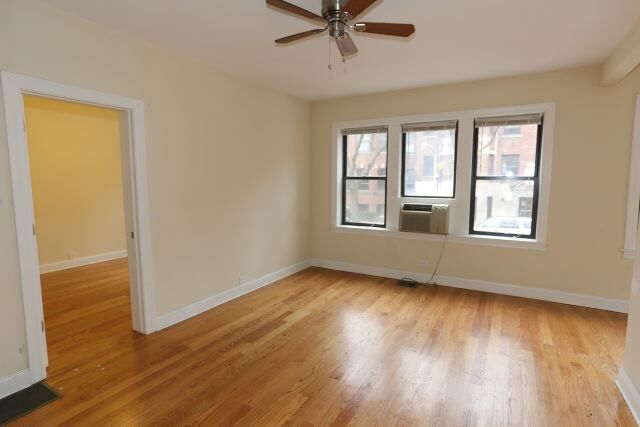 Building Photo - 3731 N Pine Grove Ave