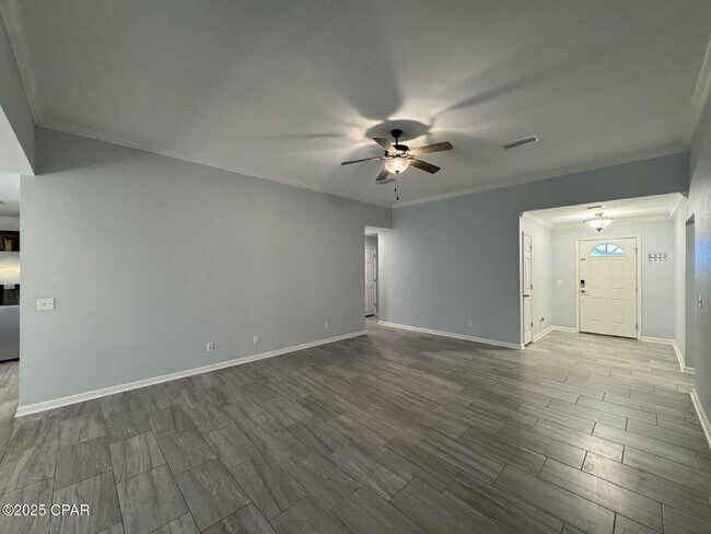 Building Photo - 3549 Azalea Way