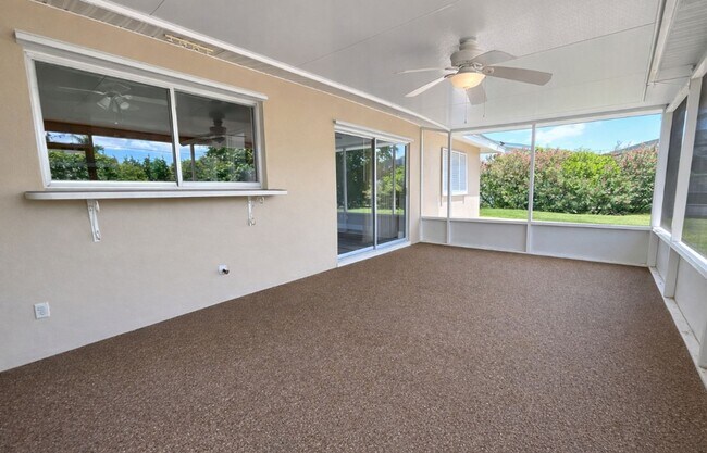 Building Photo - Newly Renovated 3 Bed / 2 Bath Single-Family Home with 2-Car Garage