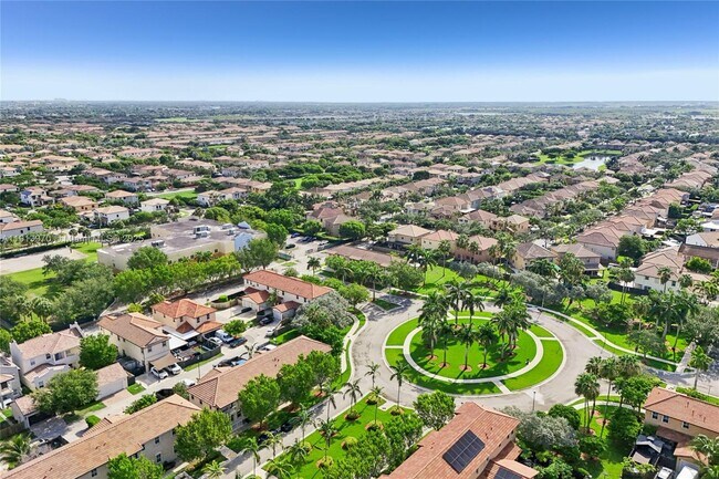 Building Photo - 24313 SW 115 Ct