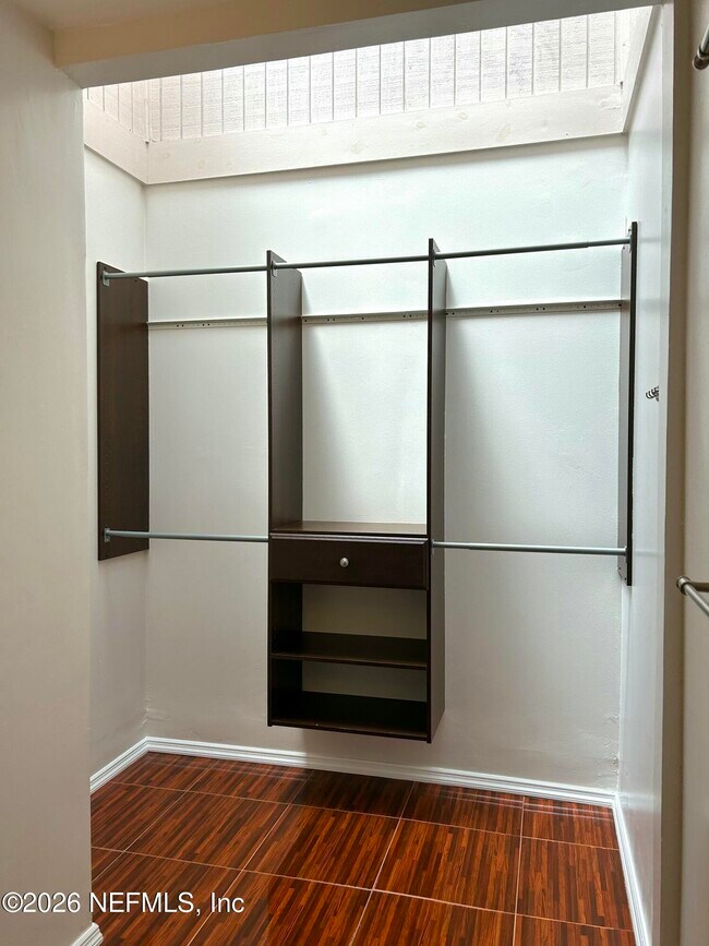 Building Photo - 10515 Anchorage Cove Ln