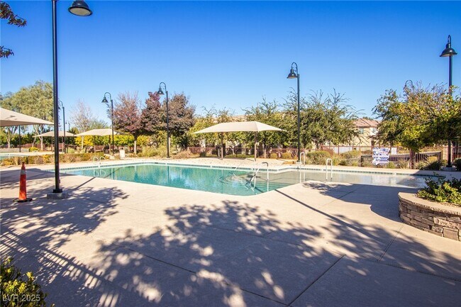 Building Photo - 2758 Pellaro Walk