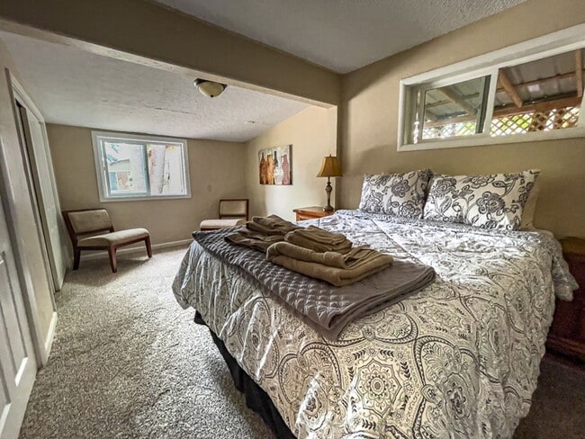 Building Photo - Arnold House