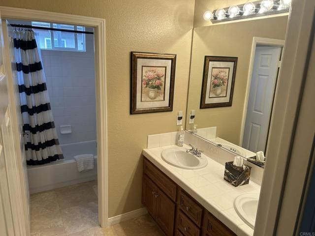 Building Photo - 6415 Calmeria Pl