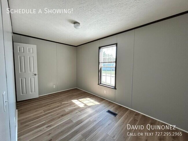 Building Photo - 5603 Heather View Ln