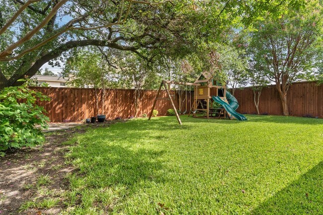 Building Photo - 13455 Mill Grove Ln
