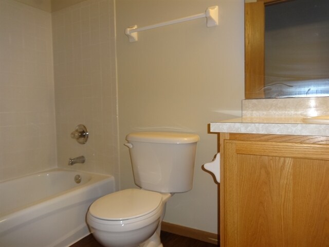 Building Photo - 5950 Paron Pl