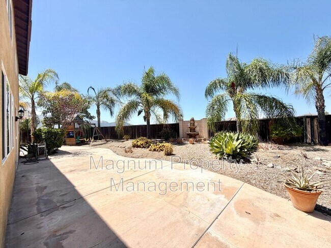 Building Photo - 46383 Vianne Ct