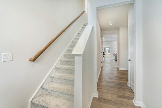 Building Photo - 2219 Endeavor Run