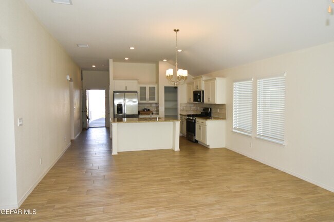 Building Photo - 1253 Indigo Sky St