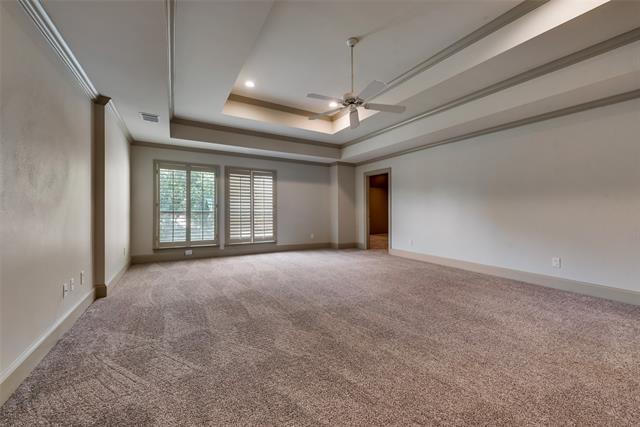 Building Photo - 2207 Kings Pass