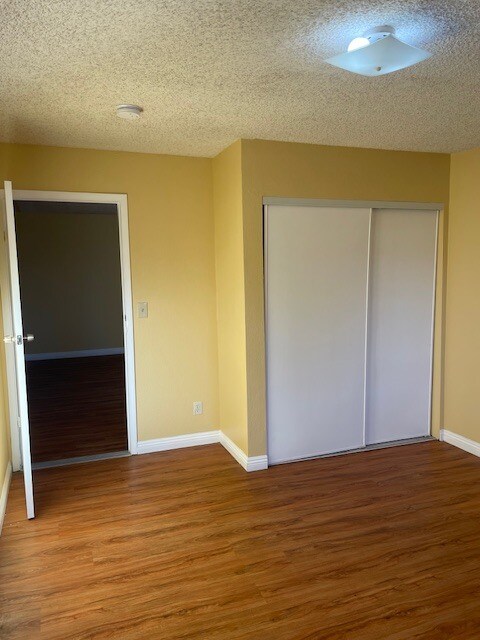 Building Photo - 11109 S Broadway