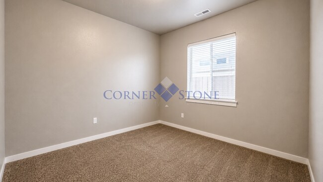 Building Photo - Fantastic Home With No Back Neighbors!