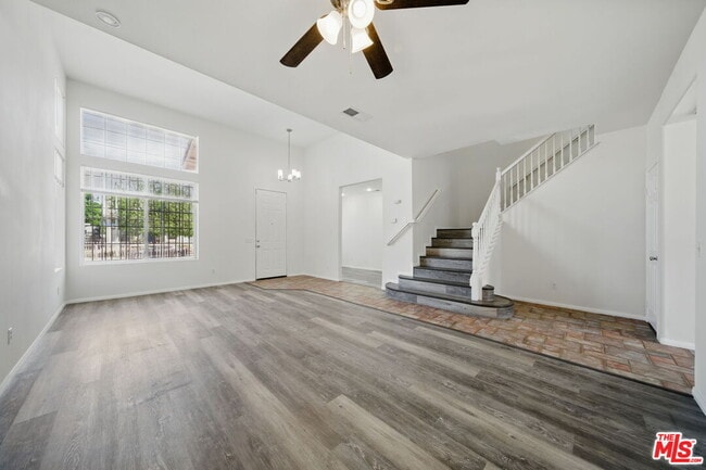Building Photo - 3702 Las Palmas Ave
