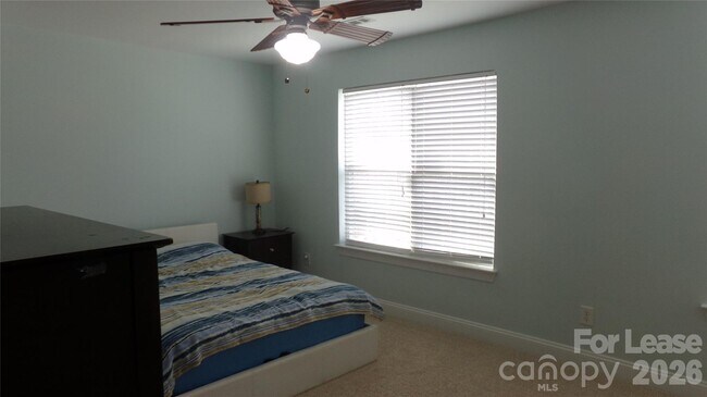 Building Photo - 10418 Glenmeade Rd