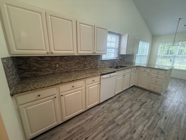 Building Photo - 4591 Hidden Creek Ln